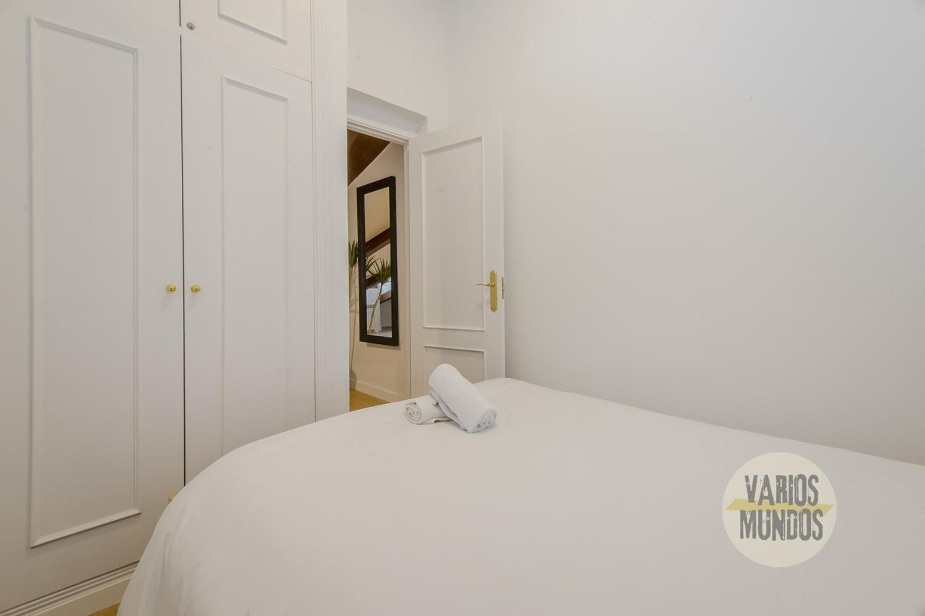 Fashion Design Loft En Calle Carretas-Sol Para 4Pax Мадрид Экстерьер фото